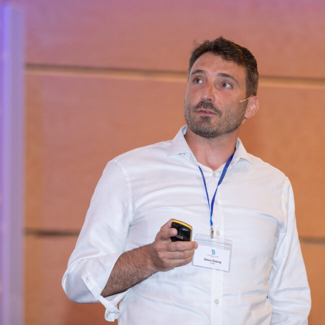 Simon Dejung: Keynote Speaker für Cyber Risk & Security